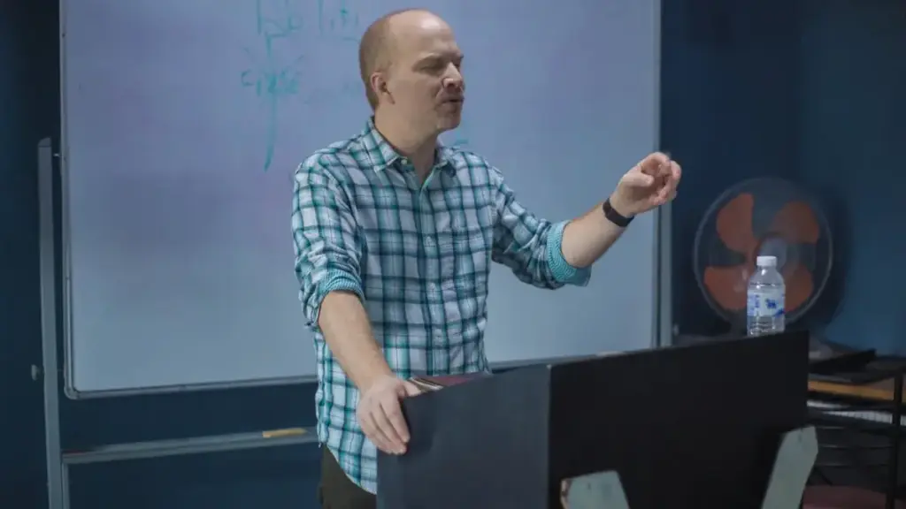 Perbedaan Dosen Pengampu dan Dosen Pembimbing