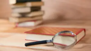 Cara menentukan topik penelitian