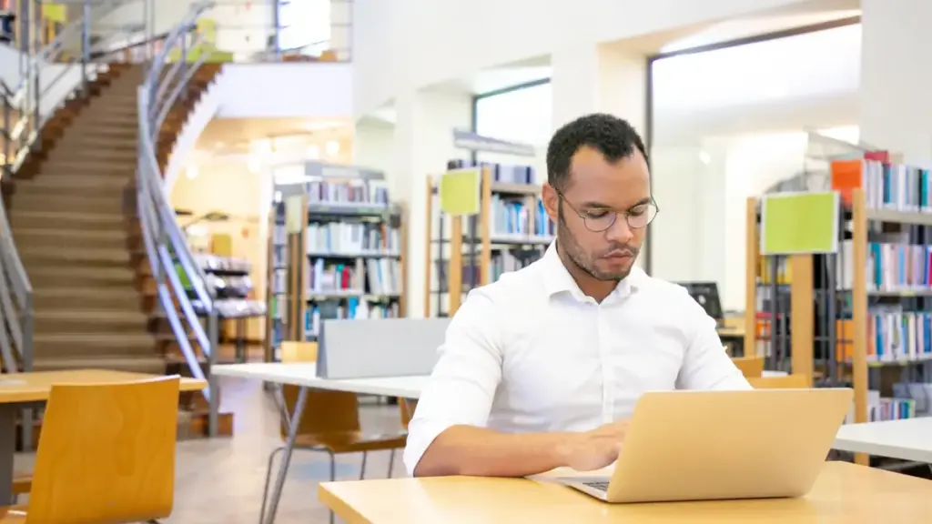 Aplikasi Review Jurnal Gratis