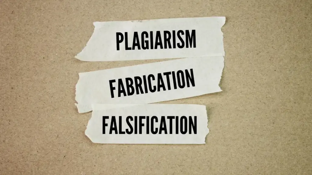 Perbedaan Turnitin dan Plagiarisme