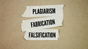 Perbedaan Turnitin dan Plagiarisme